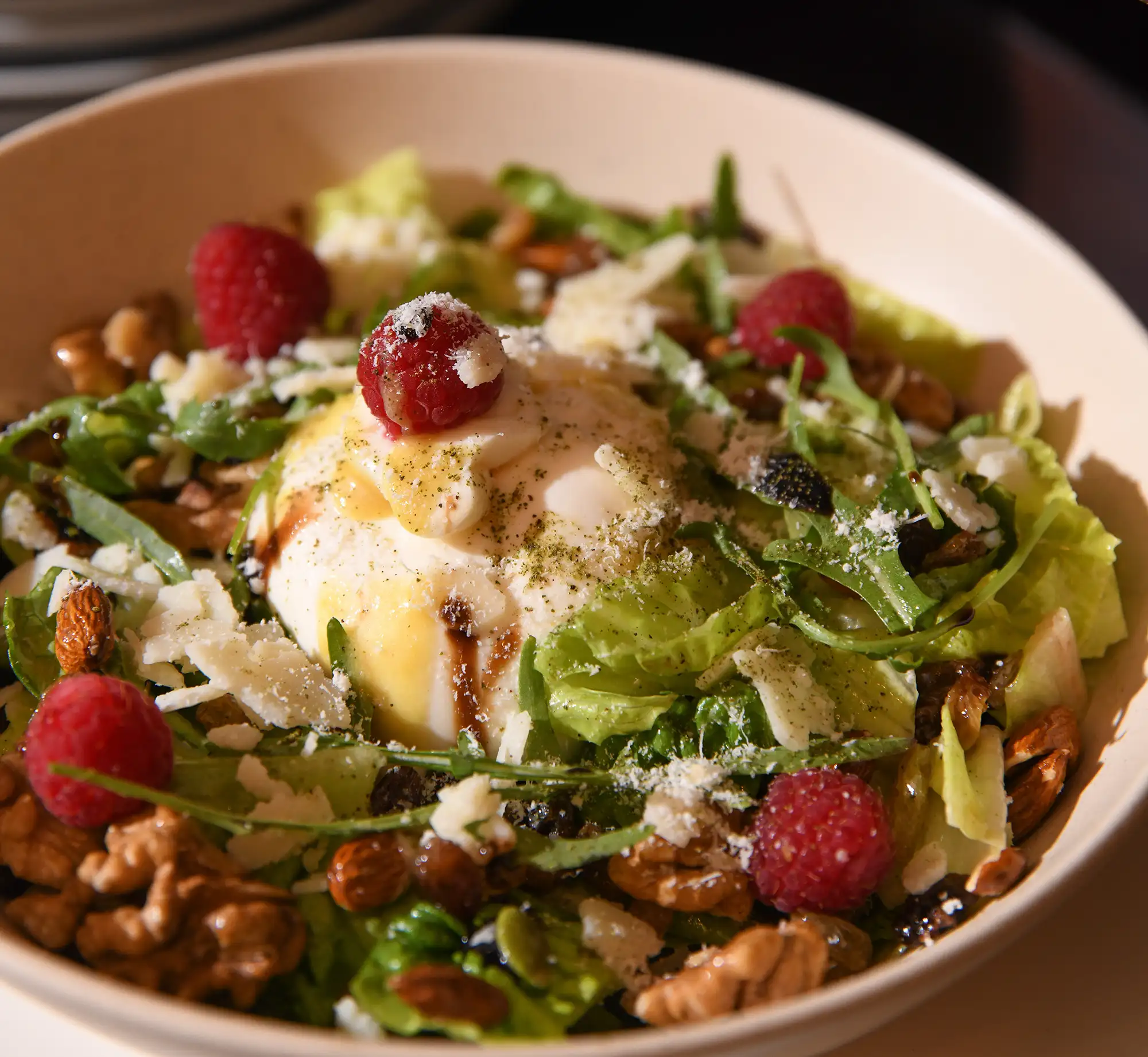 Burrata aux fruits secs